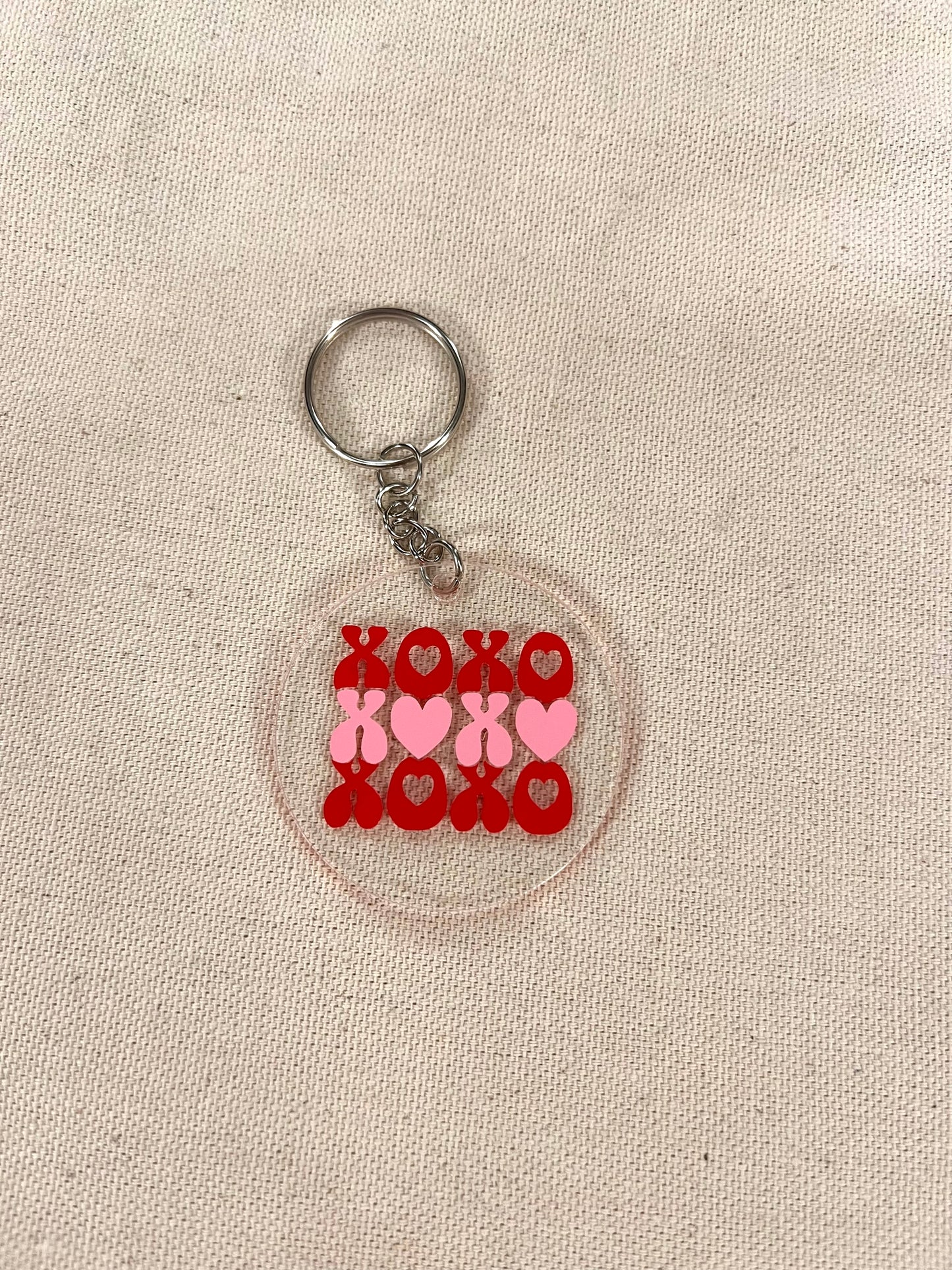 xoxo round keychain