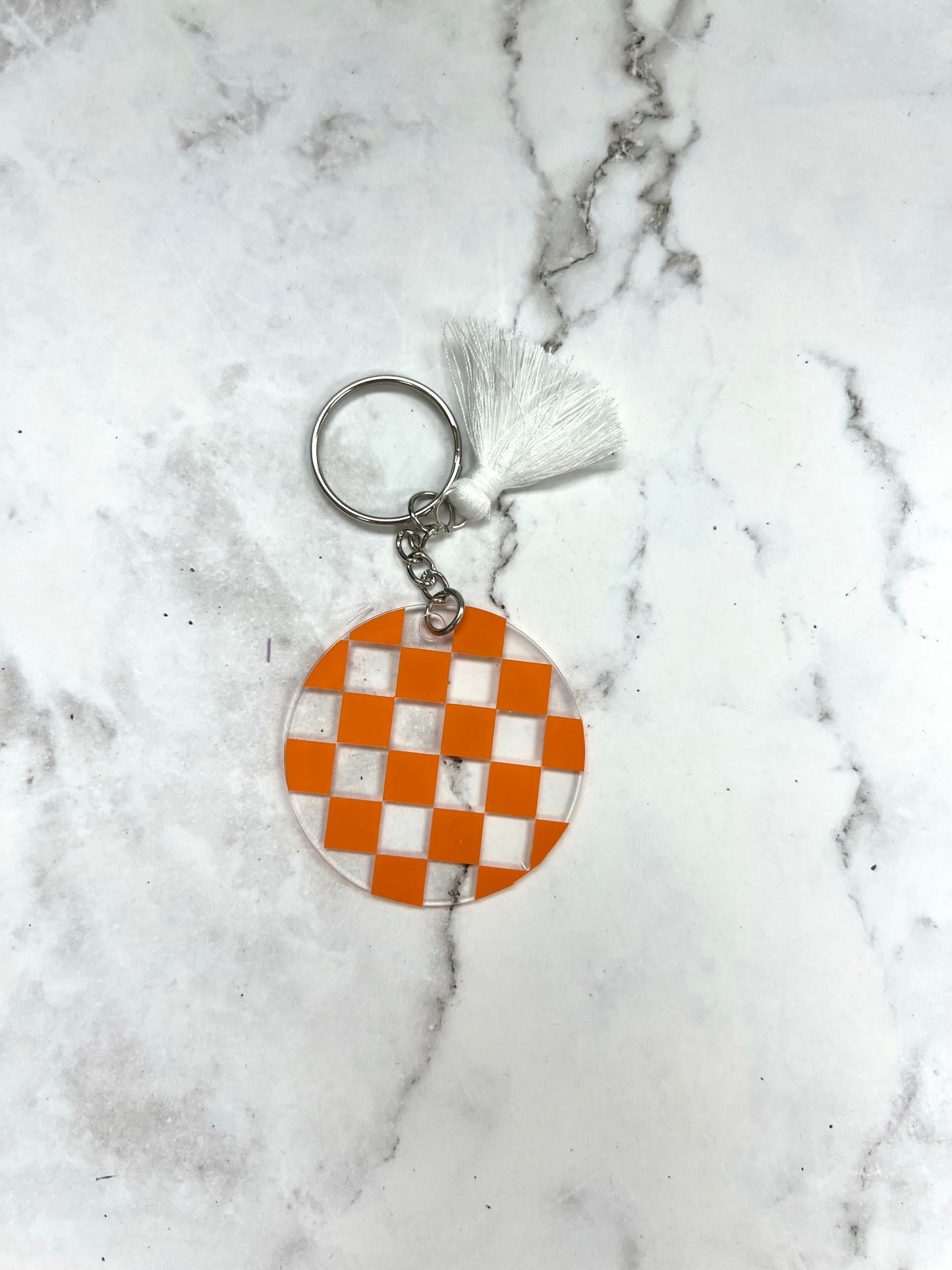 Checker round keychain