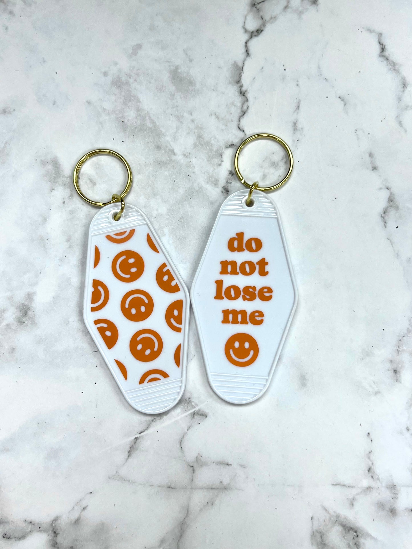 Do not lose me motel style keychain