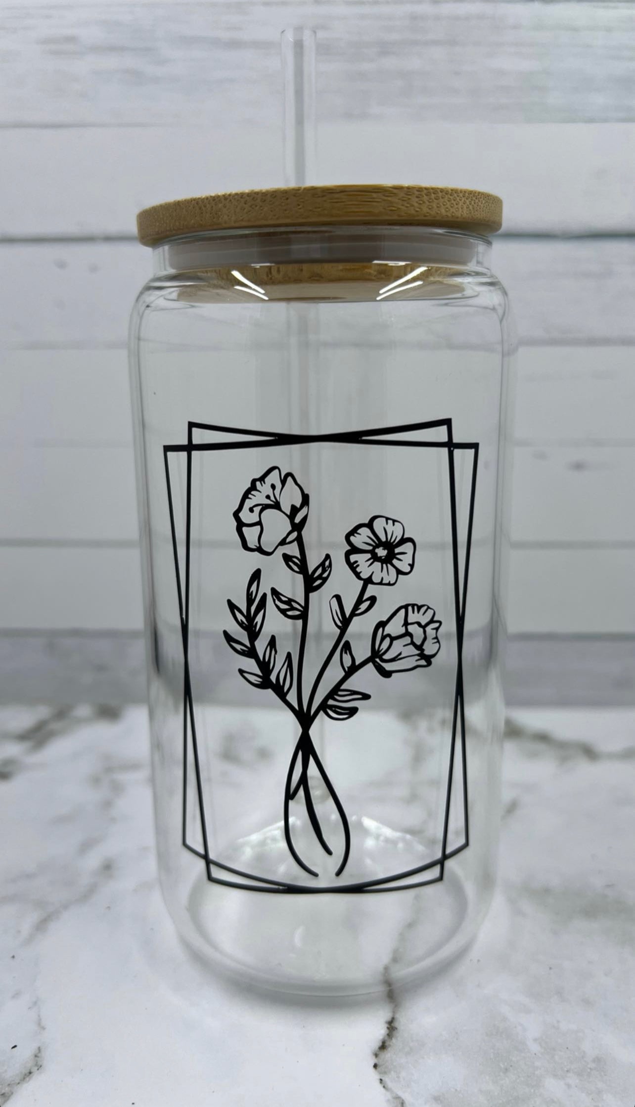Framed Flowers 16oz glass cup w/ lid