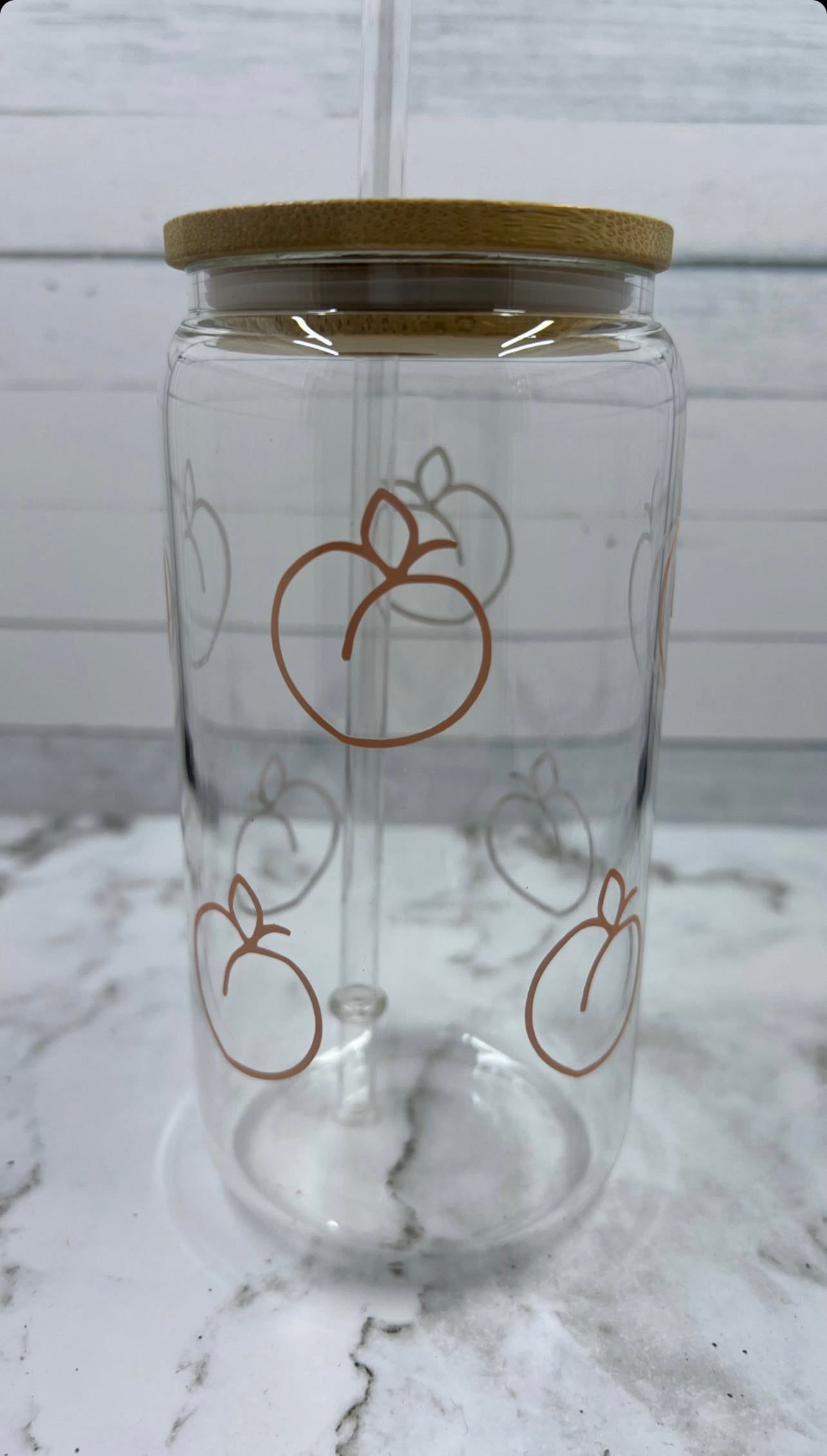 16oz Peaches glass cup w/ lid