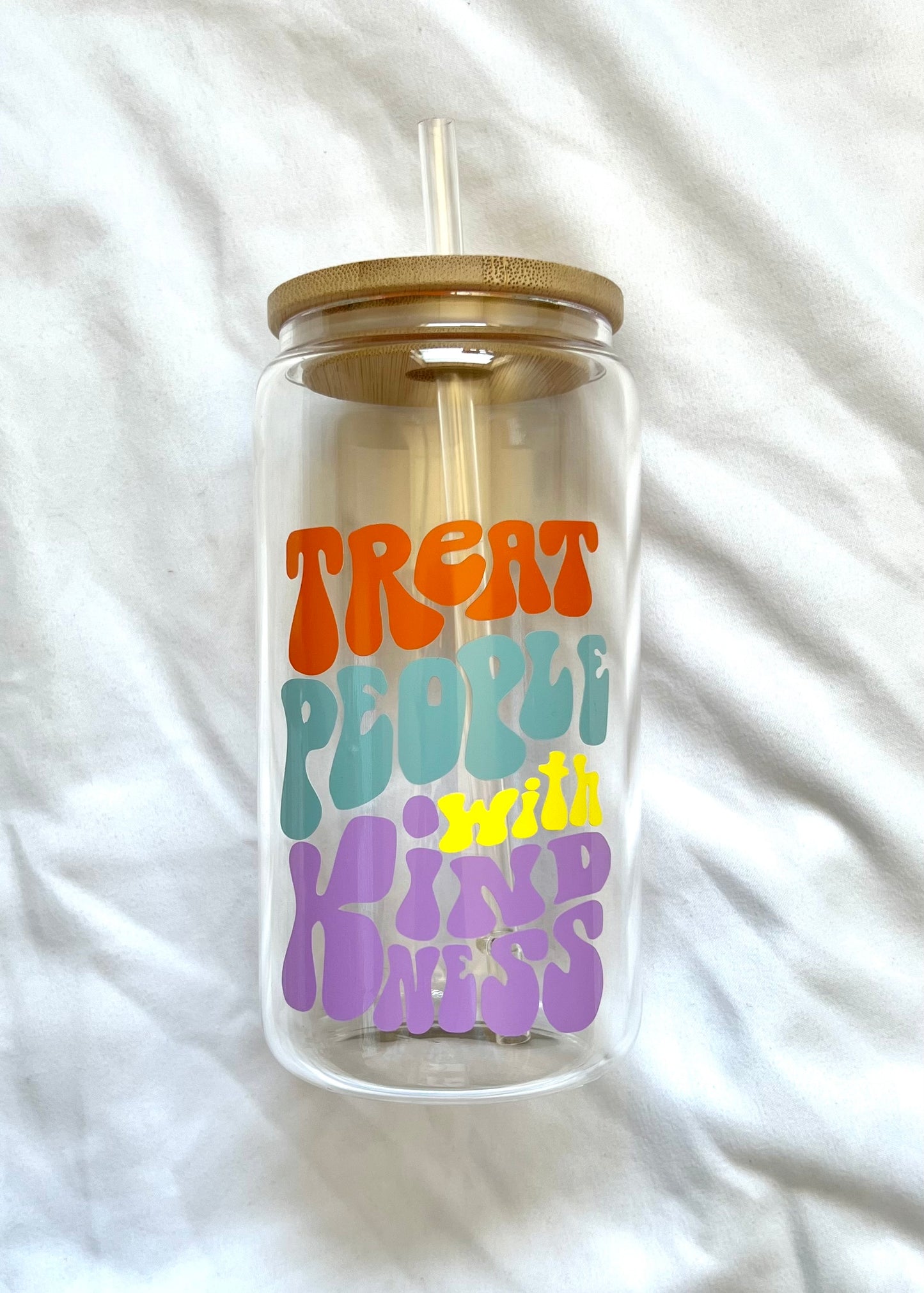 16oz Treat People With Kindness glass cup w/ lid