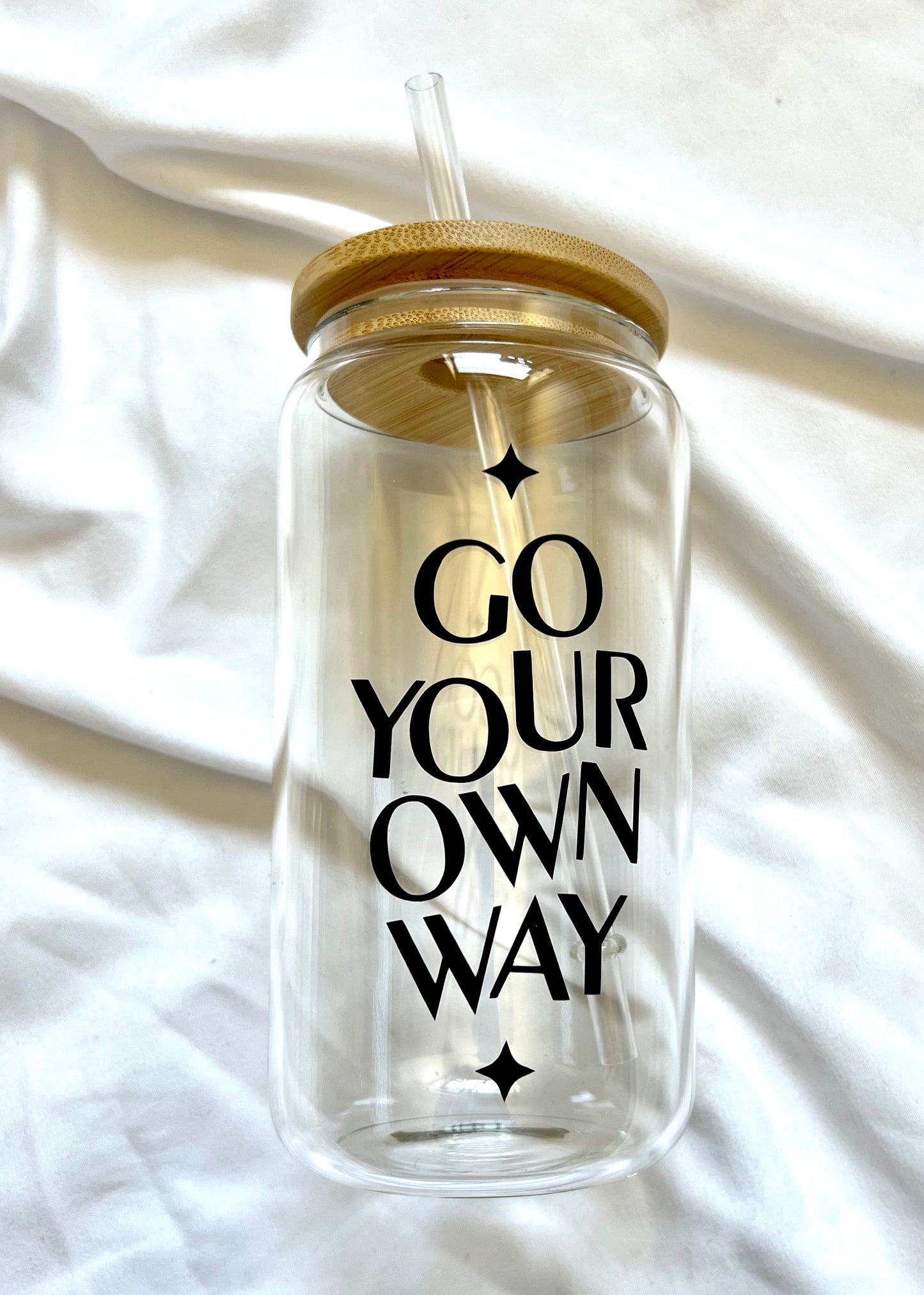 16oz Go Your Own Way glass cup w/ lid