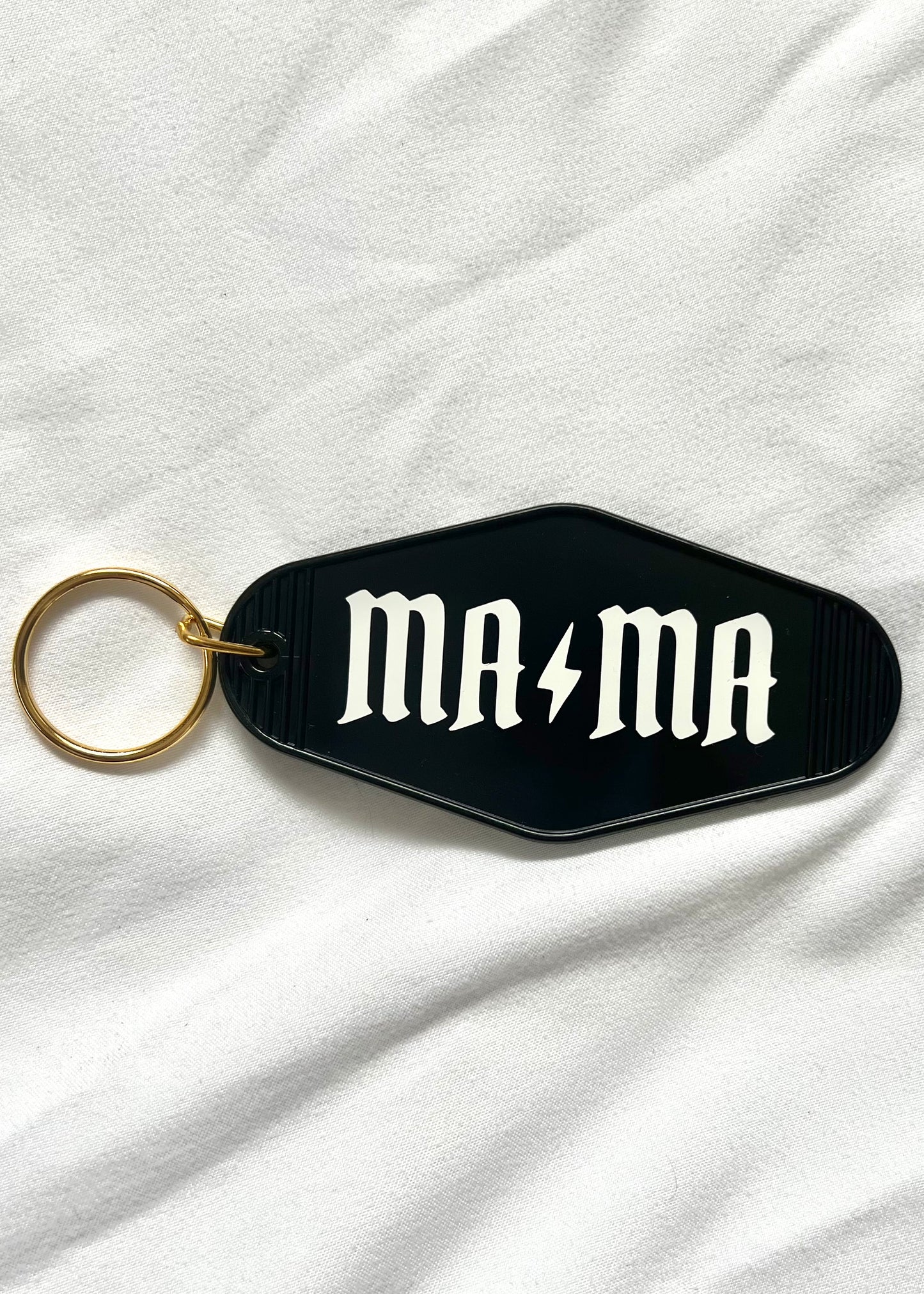 Mama motel style keychain